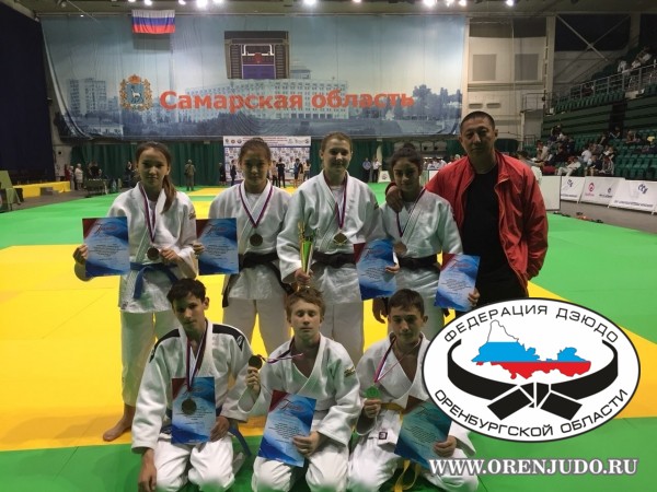 Полный комплект наград в Самаре